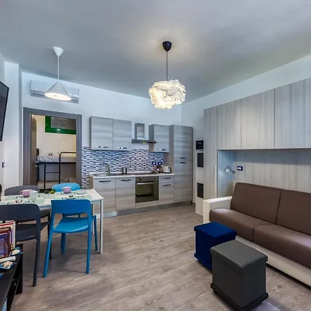 Casaviva - Grazioso Bilocale Sul Mare A Apartmán